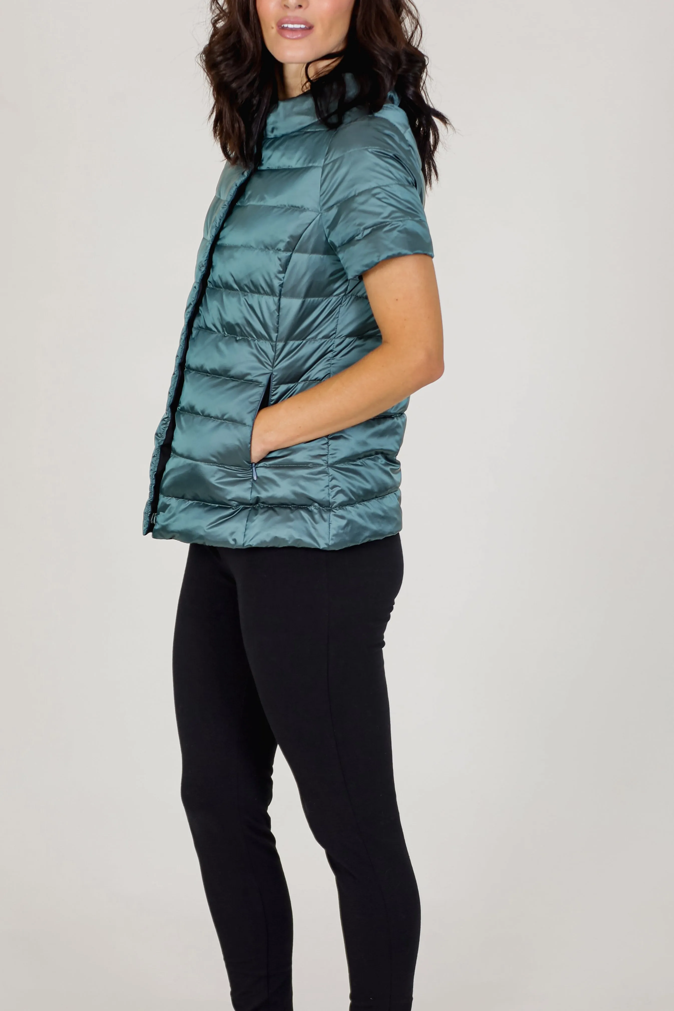 Chalet Short Sleeve Down Jacket