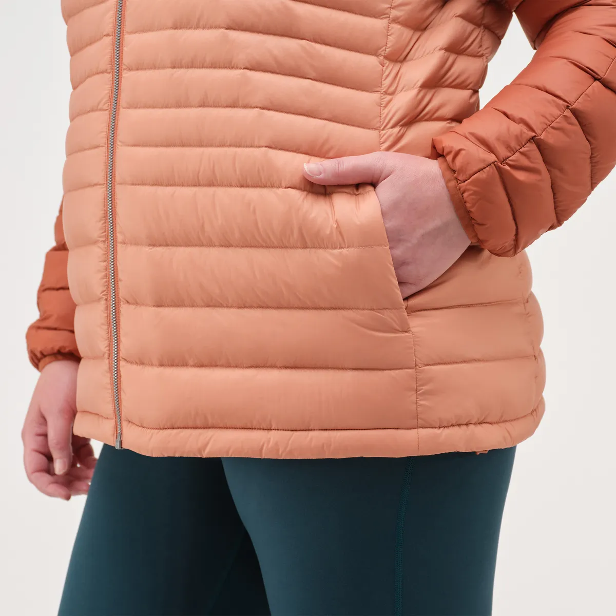 Fuego Hooded Down Jacket - Women's