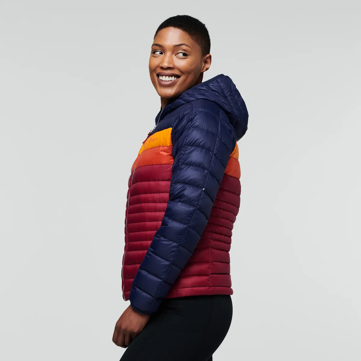 Fuego Hooded Down Jacket - Women's