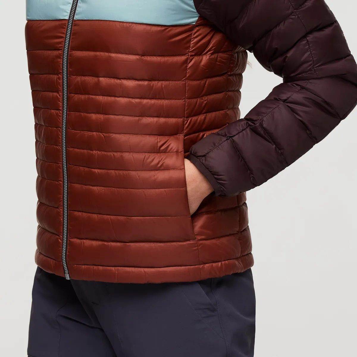 Fuego Hooded Down Jacket - Women's