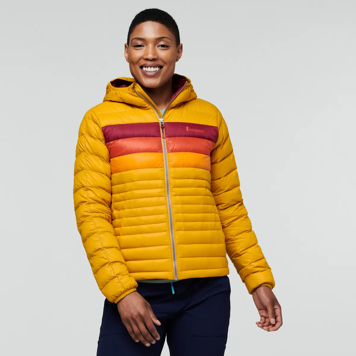 Fuego Hooded Down Jacket - Women's