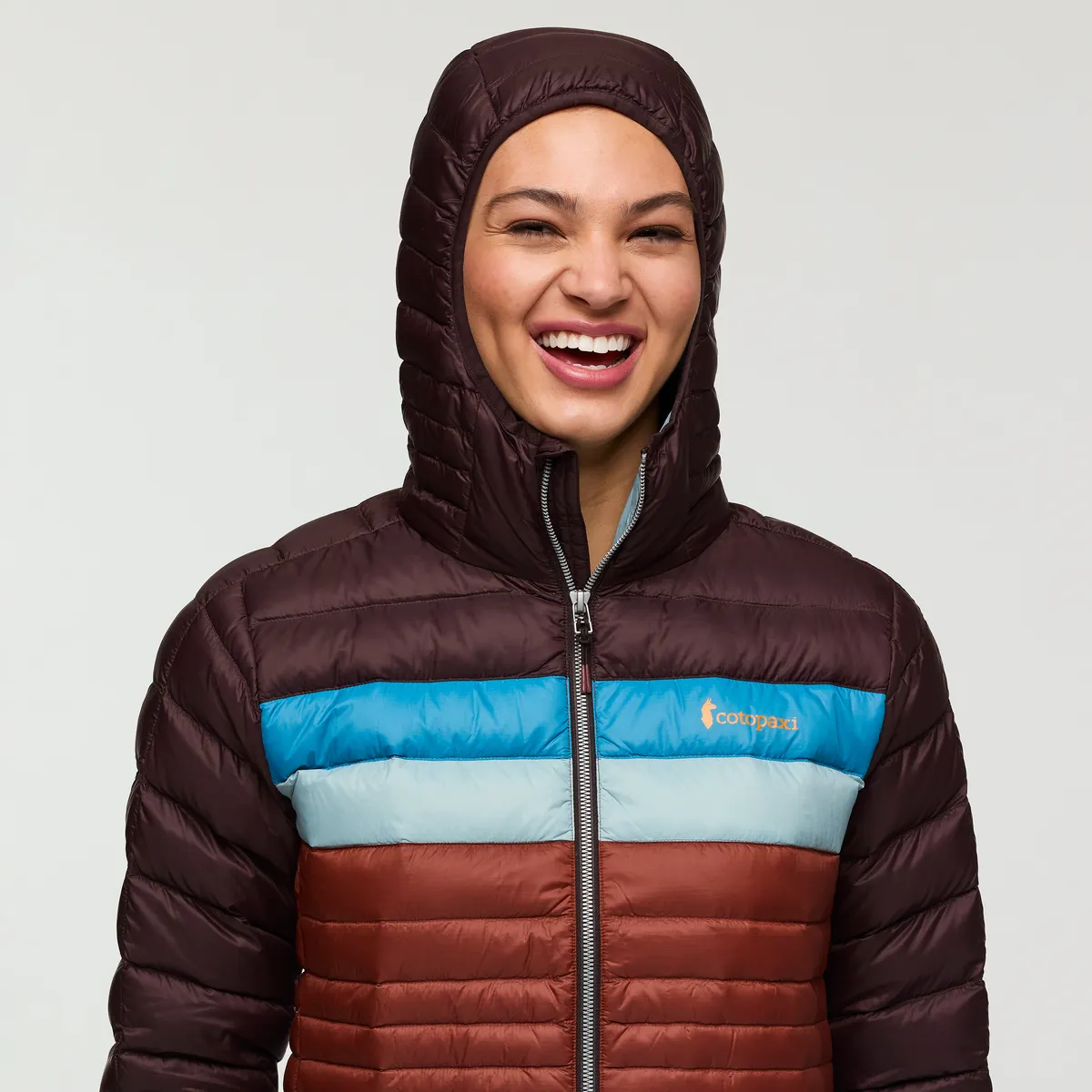 Fuego Hooded Down Jacket - Women's