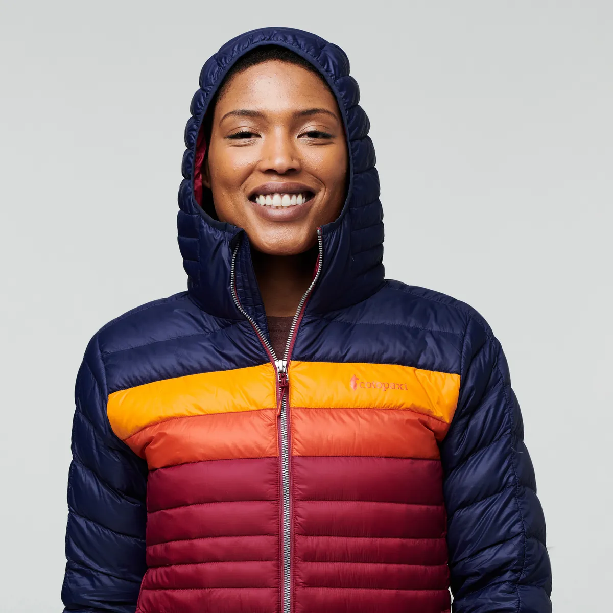 Fuego Hooded Down Jacket - Women's