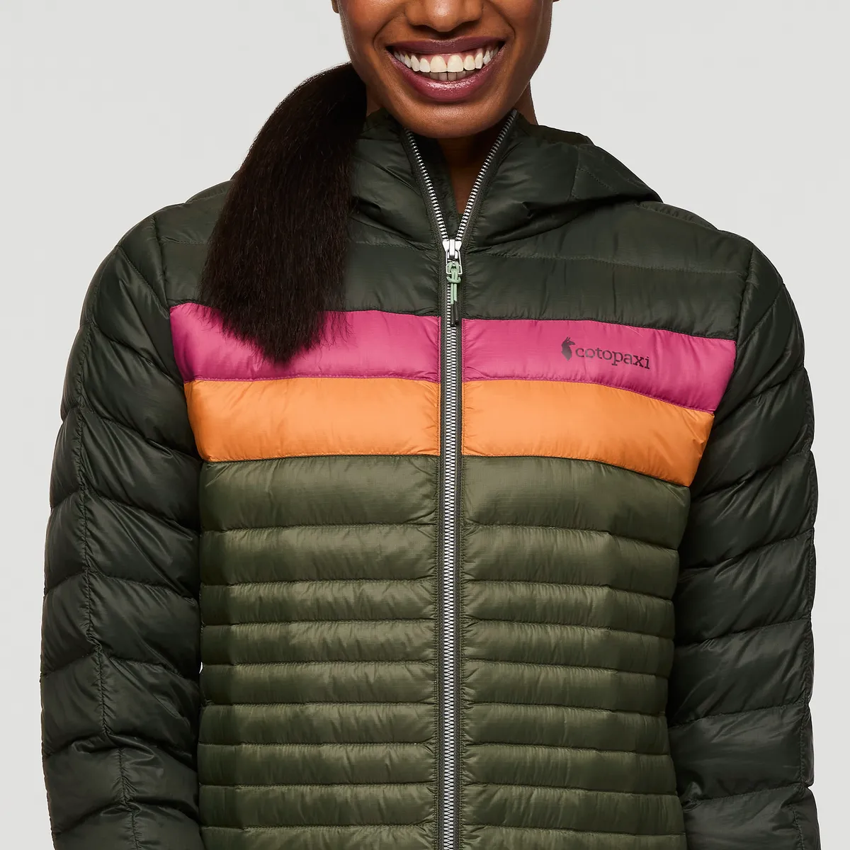 Fuego Hooded Down Jacket - Women's