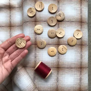 Wooden Buttons 001